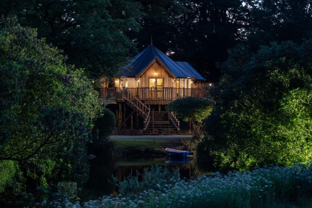 The Uk'S 10 Best Luxury Treehouses For A Romantic Staycation