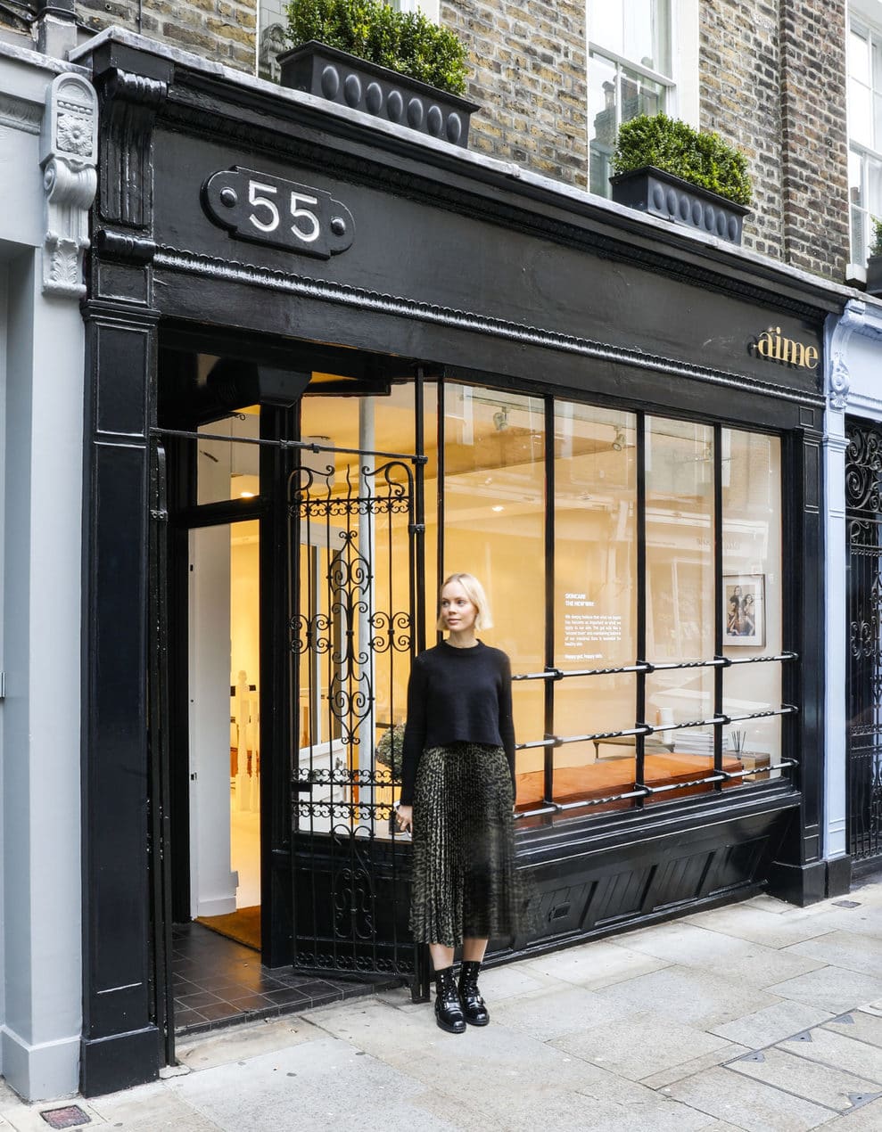 French wellness brand Aime, whose supplements help improve gut health and boost glowing skin, invite you to explore their London boutique