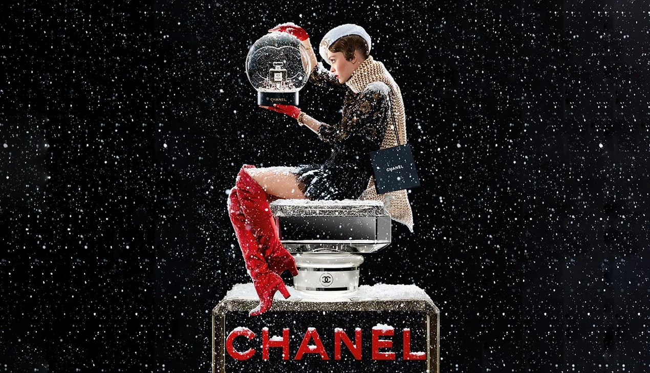 Chanel's Life-size Christmas Snowglobe Is Now Open – The Glossary