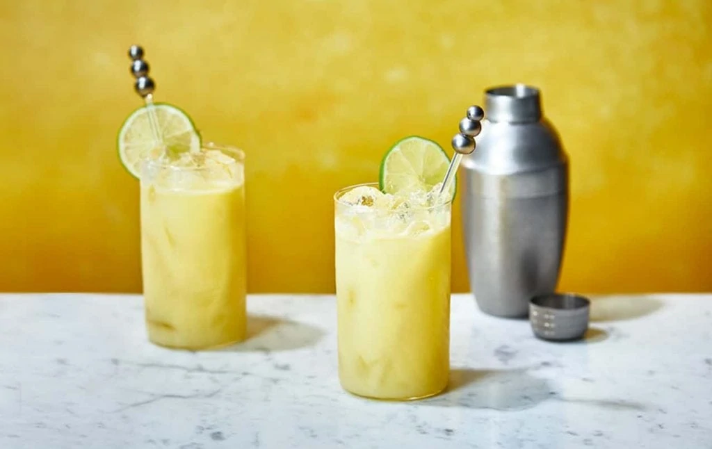 Lemon Drizzle Sling Cocktail