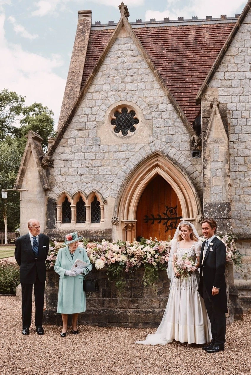 Princess Beatrice Chose A Vintage Norman Hartnell Dress For Her Intimate Royal Wedding