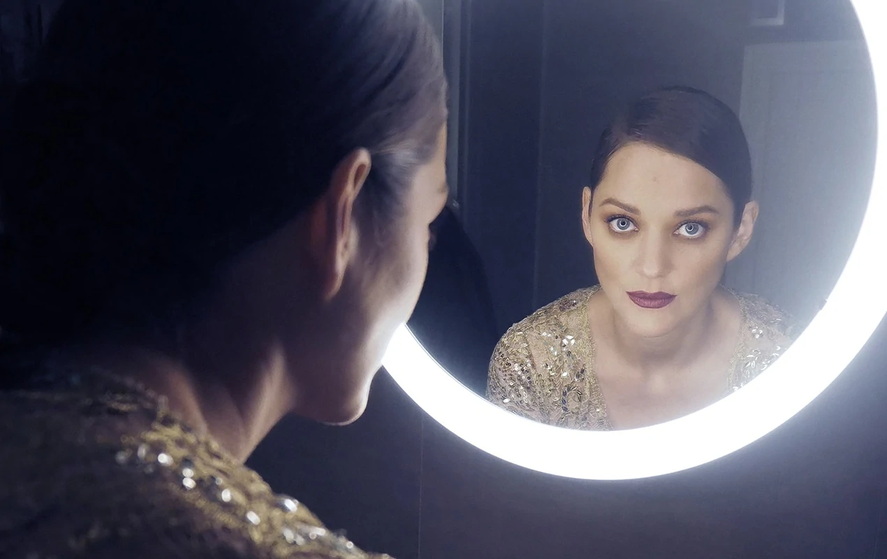 Take A Behind The Scenes Look At Chanel No. 5’S 100Th Birthday Campaign Starring Marion Cotillard