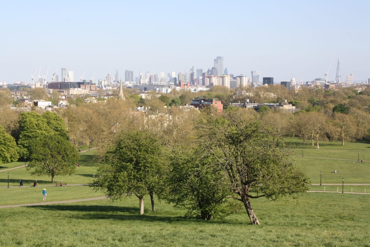 The 17 Best Parks in London for a Picnic 2021 - The Glossary