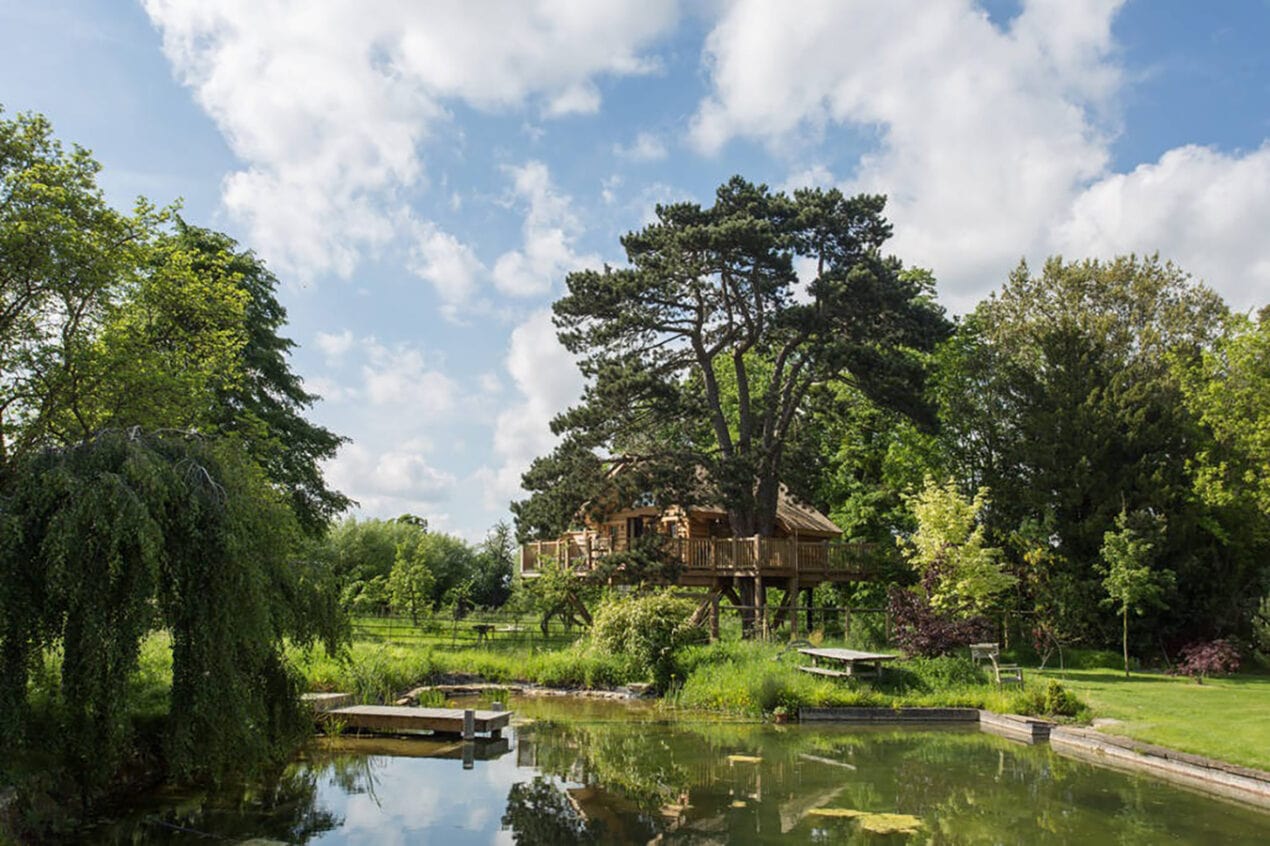The UK's 10 Best Luxury Treehouses for a Romantic Staycation