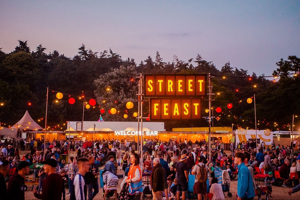 Discover the best food festivals in the UK from Nyetimber Dorset Food Festival•The Big Feastival•Blenheim Palace Food Festival•Travelling Feast