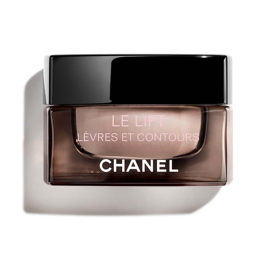 Alex Steinherr reveals her favourite new skincare products for the winter season chanel Le Lift 10 21