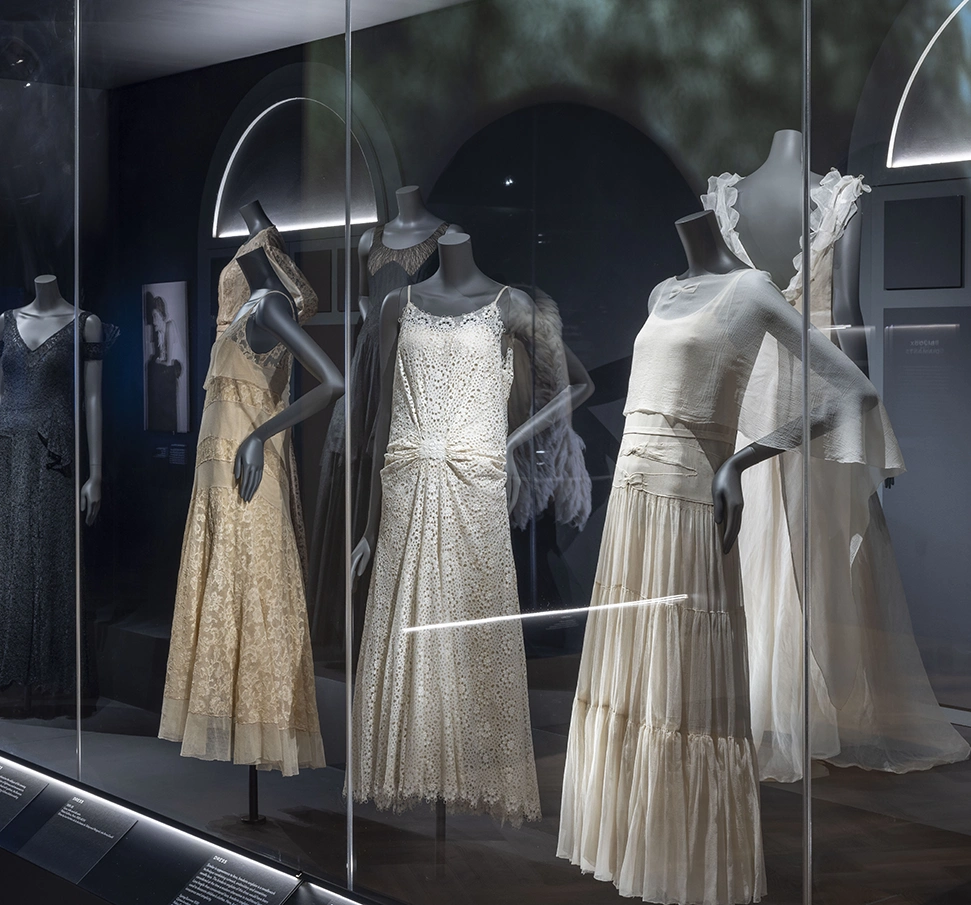 Gabrielle Chanel Exhibition Review Blockbuster V&Amp;A Show