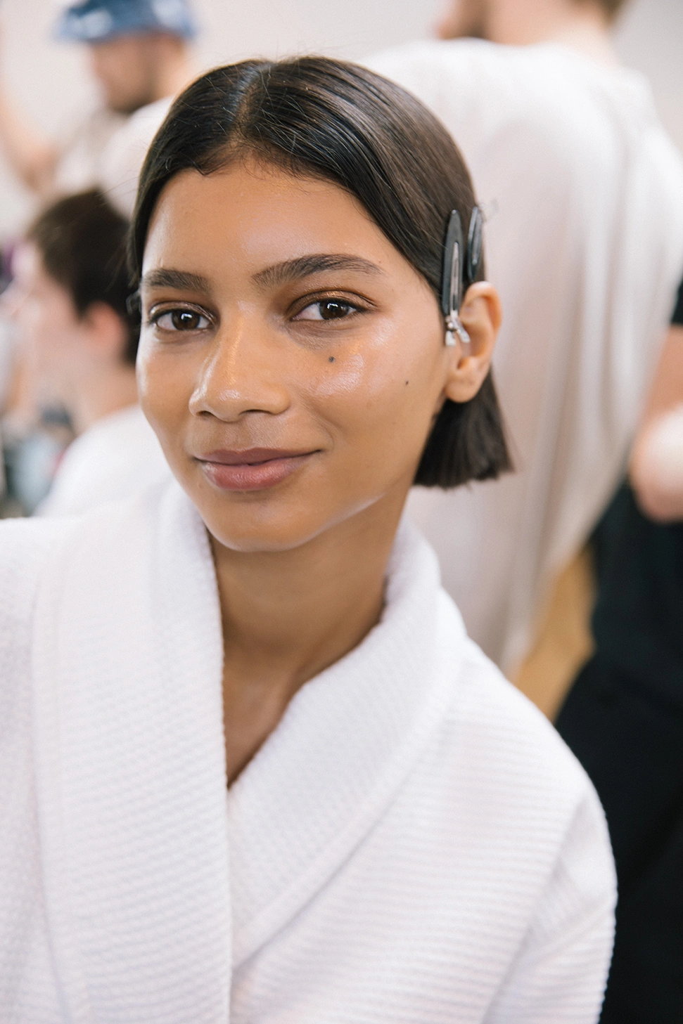 How To Achieve The Glossy Skin Seen At Lfw Via Natura Bisse