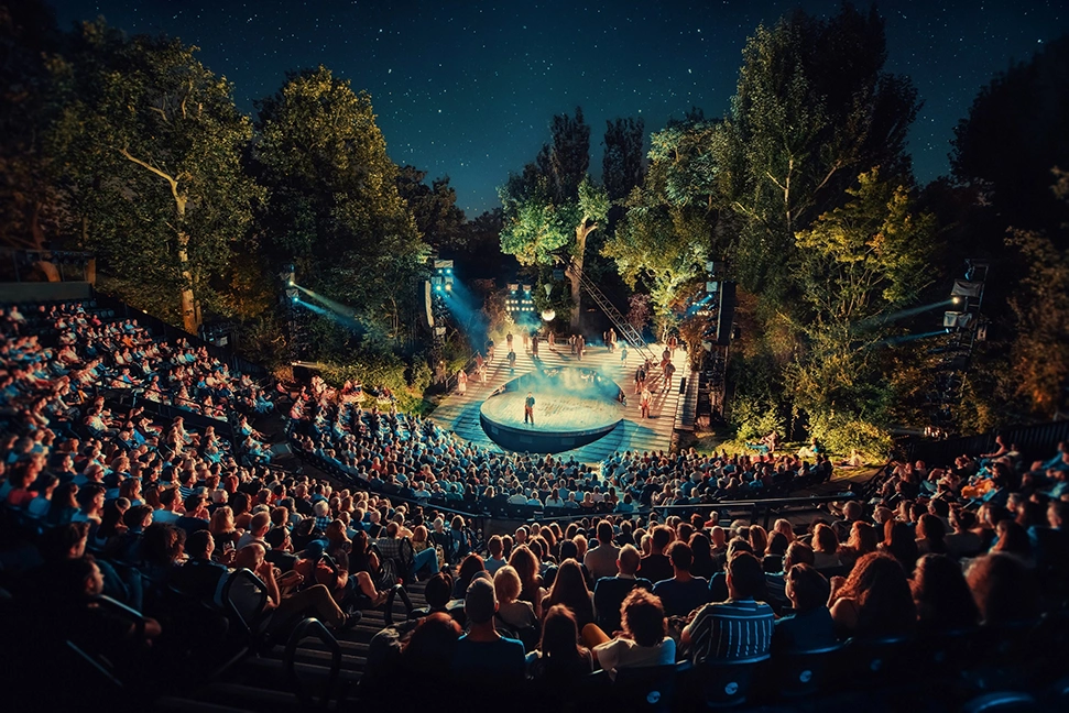 15 Unmissable New Theatre Shows In London Summer 2023
