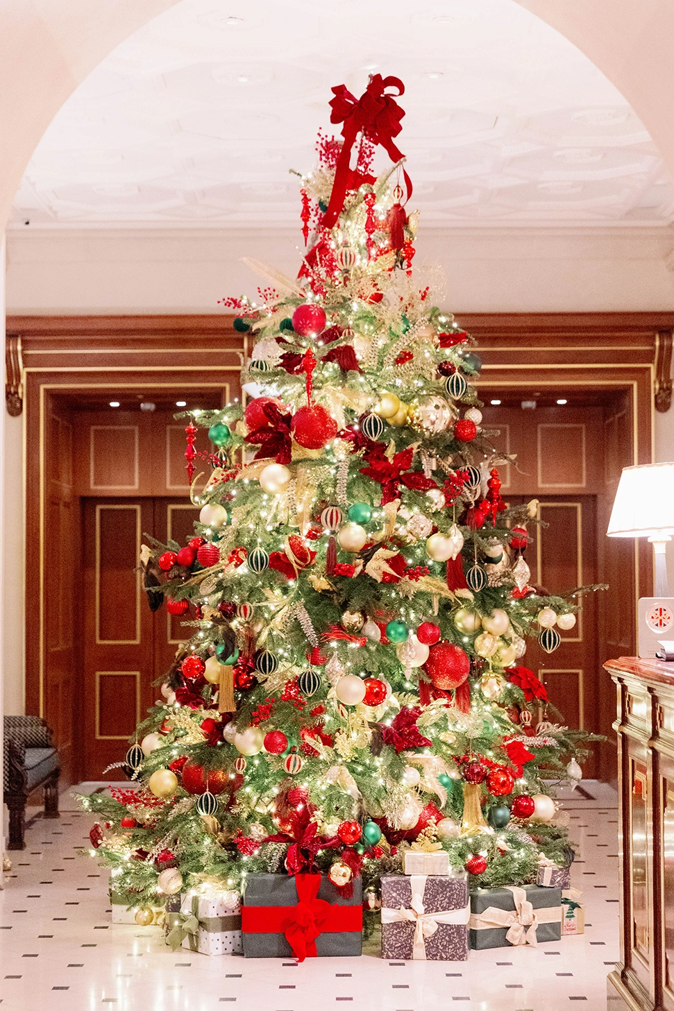 The Most Spectacular Christmas Trees In London To Visit